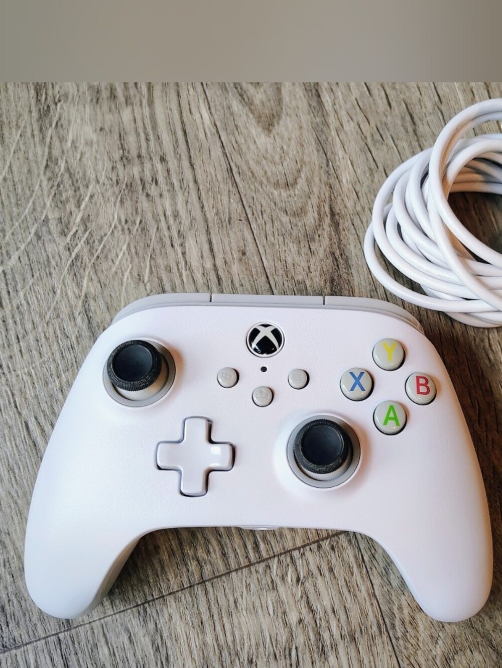 Xbox One Wireless Controller - White